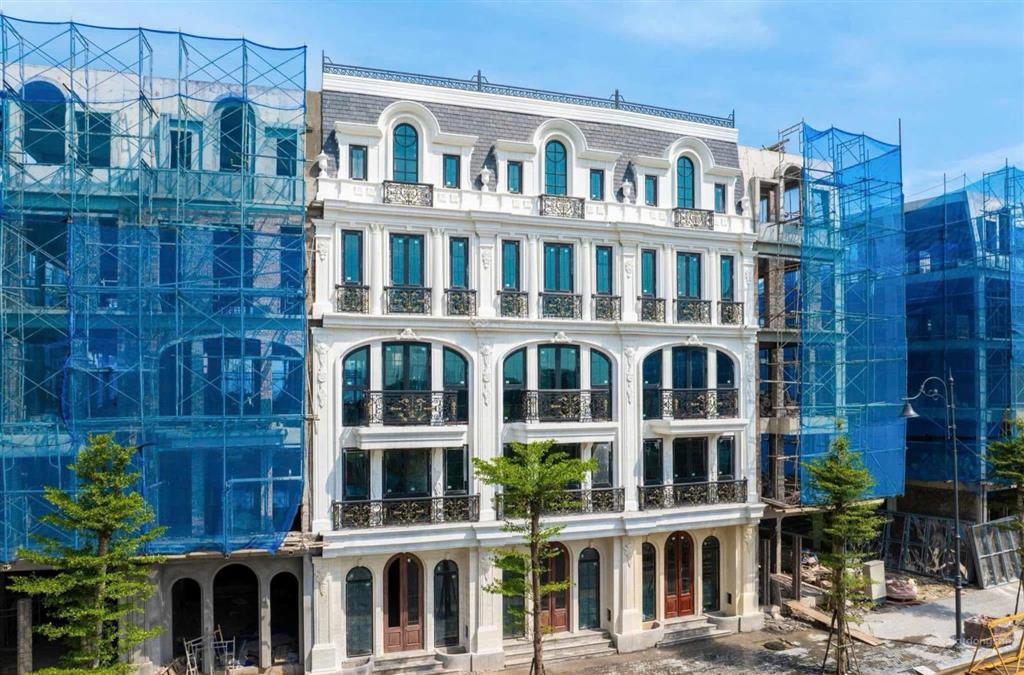 Bán shophouse 50m2, 10 tỷ tại noble palace tây thăng long, vốn ban đầu 3.1 tỷ, htls 18 tháng