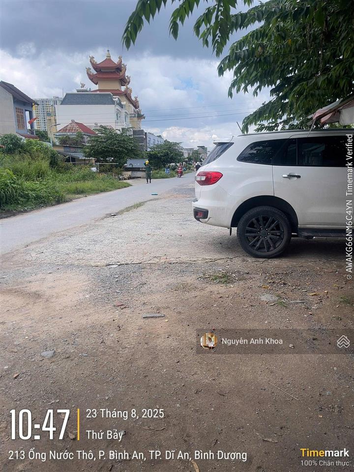 Bán gấp lô liền kề mt qk1k, đối diện chung cư bcons, dĩ an vị trí vàng, giá siêu hời