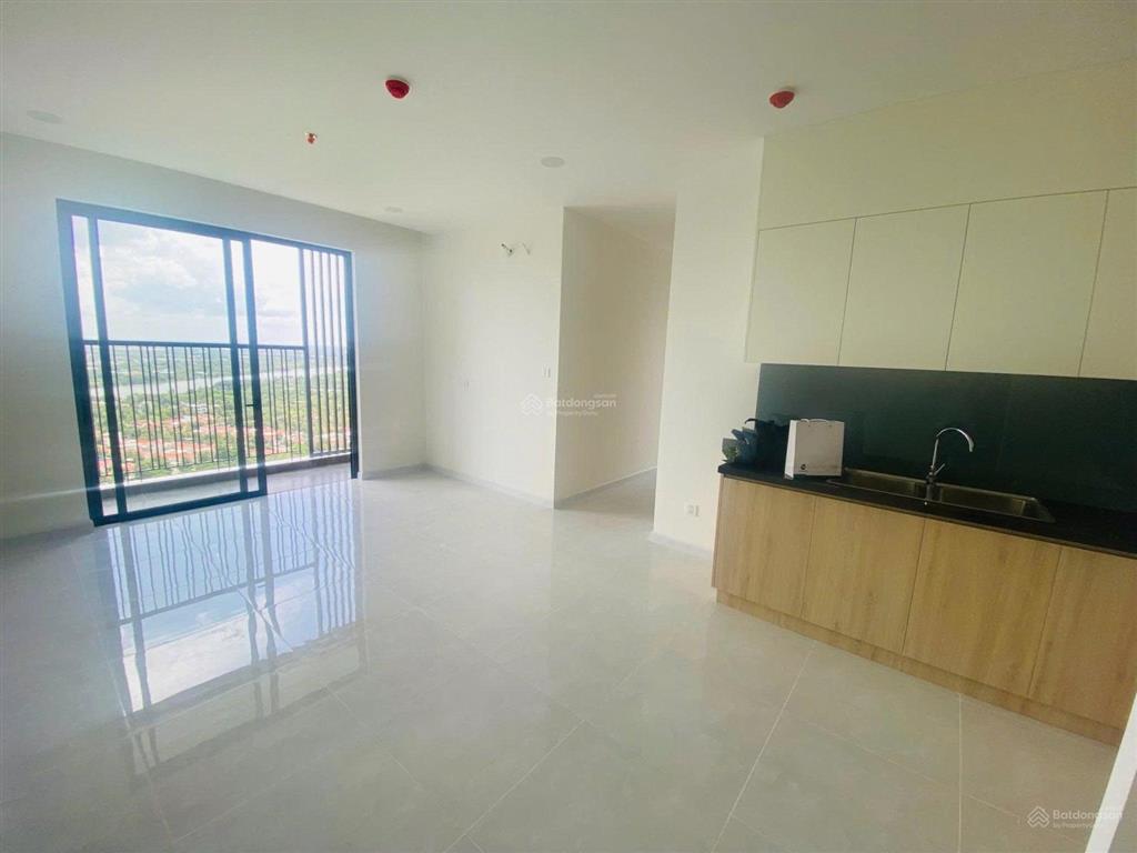 Căn 3pn góc view sông giảm mạnh 400 triệu so với giá đợt đầu ( xem nhà 0933 945 ***)