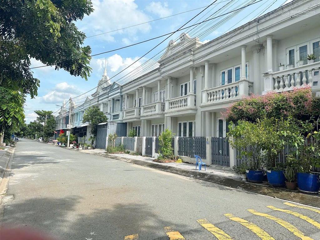 Bán nhanh nhà 4x14m cát tường phú sinh 1 trệt 1 lầu. sổ hồng hoàn công, đầy đủ hỗ trợ vay ngân hàng