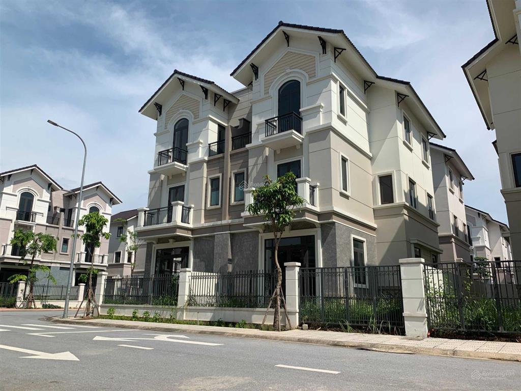 Biệt thự vườn 135m2 hiếm chỉ 68.79tr/m2 trung tâm vsip bắc ninh gần sông, cách aeon long biên 15p