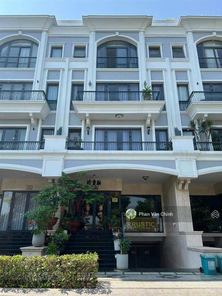 Bán nhà vạn phúc (7x19,5m) hoàn thiện hầm 4 tầng + sân thượng giá 27,9 tỷ tl