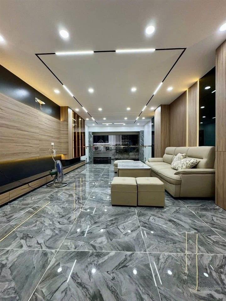 Bán nhà liền kề văn phú, dt 65m2 6 tầng, vị trí trung tâm quận, nhỉnh 16 tỷ