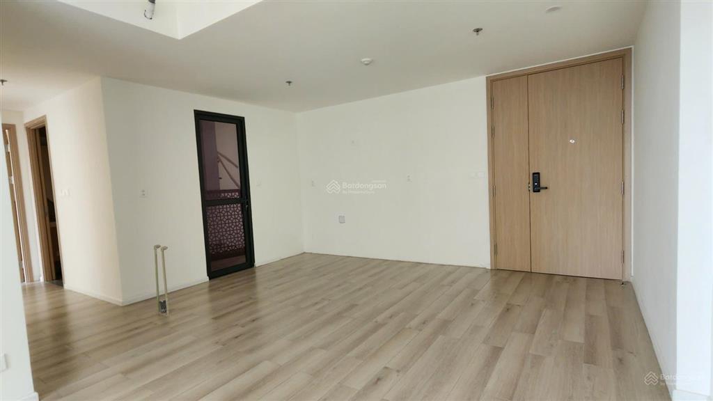1 căn 2pn tháp a, view khu thể thao, tầng trung chỉ 4,2 tỷ tại lumiere boulevard nhận nhà ở ngay