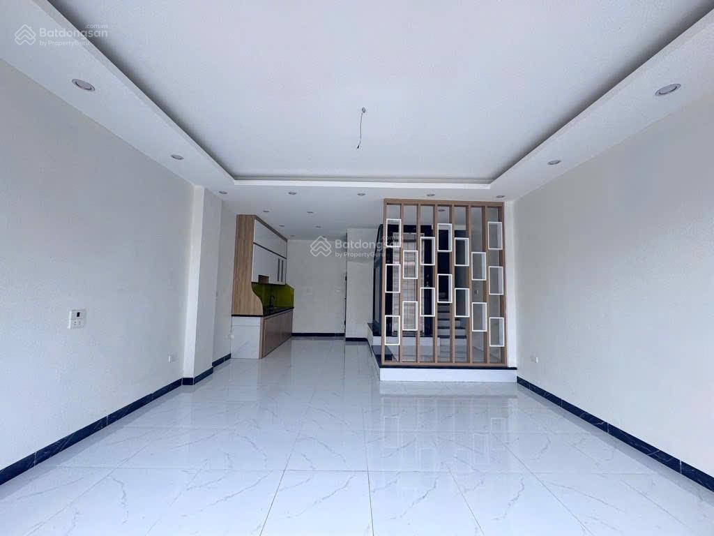 Bán nhà quang tiến, 39m2, 5 tầng thang máy, giá 6.5 tỷ, nhà mới ở ngay, ô tô đỗ gần, full tiện ích