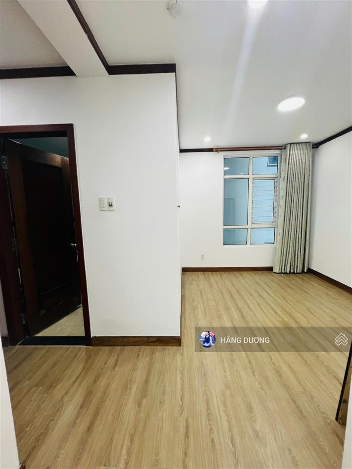 Chuyên bán căn hộ giai việt góc 3pn 150m² sổ hồng chính chủ ngay central mall q8 view thoáng