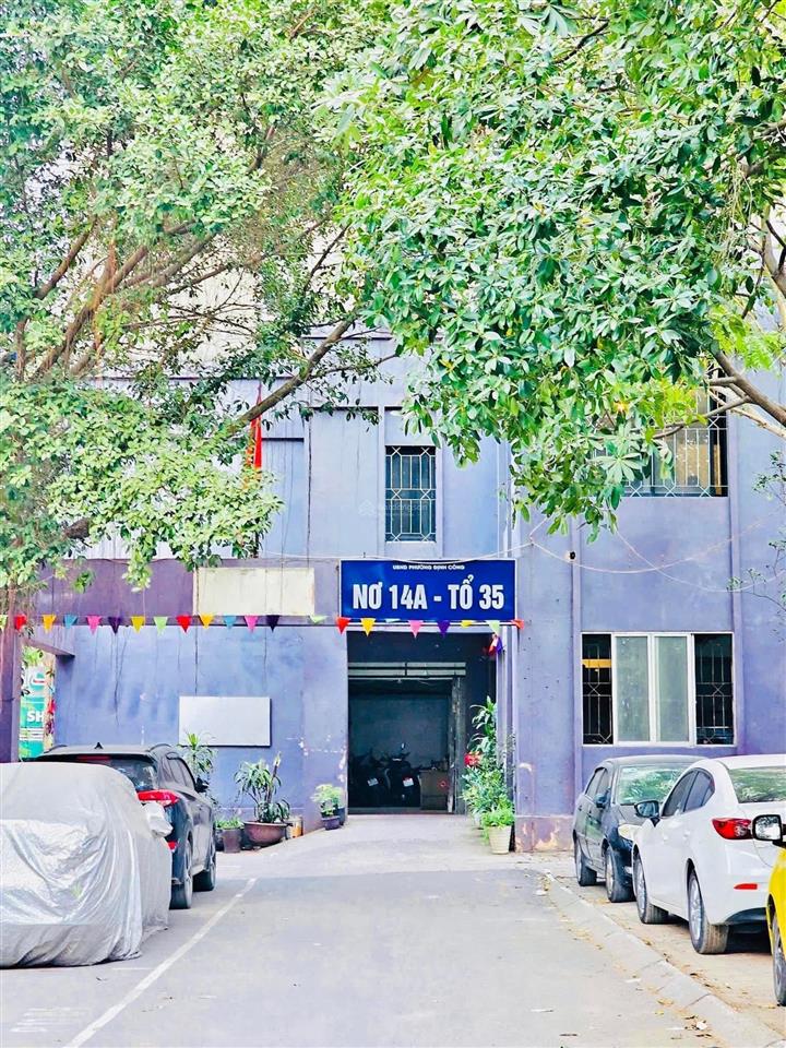 Bán tòa nhà chung cư nơ 14. kđt định công. 2 phòng ngủ. lô góc dt 60m². giá 4,5 tỷ
