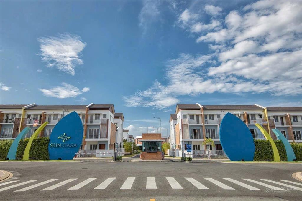 Giảm giá bán nhanh nhà phố suncasa hoà phú 1 trệt 2 lầu đã hoàn thiện giá tốt 3.2tỷ đã có sổ hồng