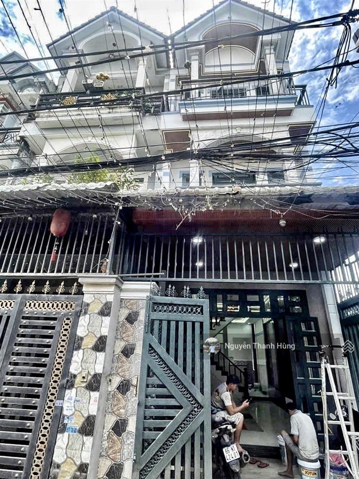 Bán nhà 3 tầng đúc hẻm xe hơi lê văn khương q12, giá tốt 5,15 tỷ, diện tích 65m² (4,2x16)