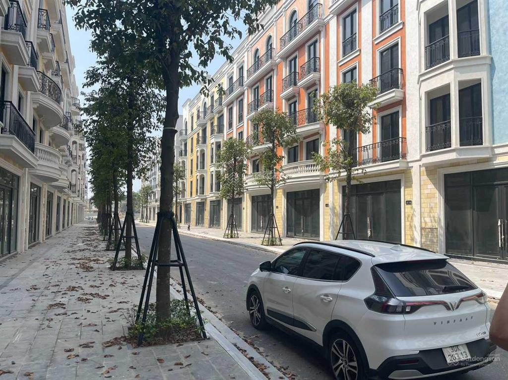 Shophouse a7 lô vip cạnh mặt biển sầm sơn 112,5m2 xây 5t mt 7.5m hoàn thiện mặt ngoài sổ đỏ lâu dài