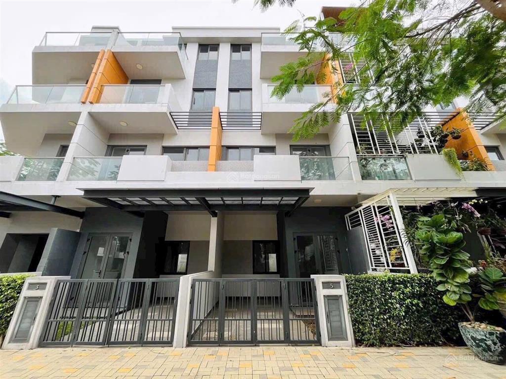 Căn hiếm khang điền 5x15m full nội thất 4pn 4 wc đã có sổ