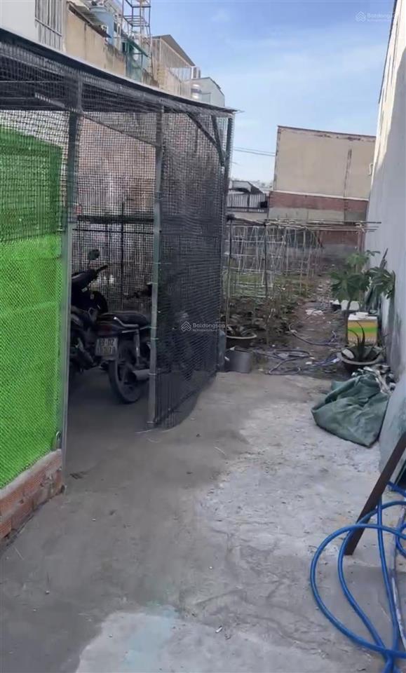 Cần bán lô đất full thổ cư 1/ võ văn vân tân vĩnh lộc bình chánh dt 7,2 x 34 nở hậu 7,8 266m2 8,7ty