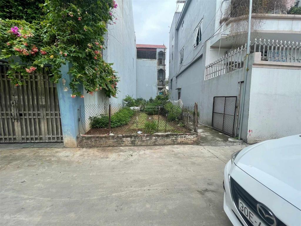 Bán đất 56m2, mt 4m, giá 7,2tỷ, ô tô đỗ cửa, gần đh công nghiệp, tây tựu, bắc từ liêm.