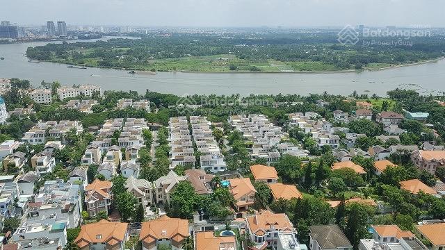 Bán lô đất full thổ cư dt 3200m2. ngay mặt tiền đường an phú quận 2. sổ hồng sẵn. kế bên vincom q2