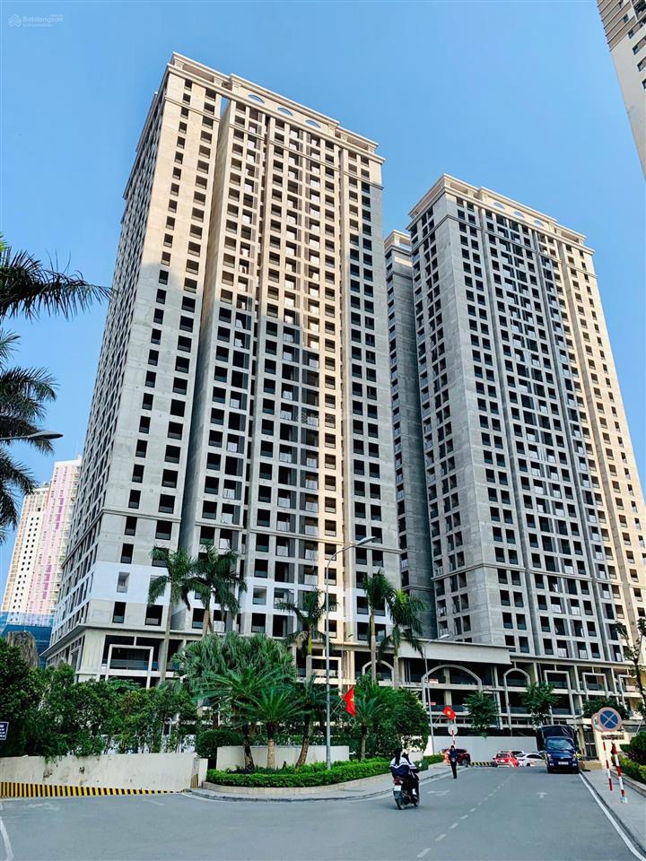 Cần bán căn 2pn 72m2 chung cư the charm an hưng view tiện ích nội khu. giá 6.05 tỷ
