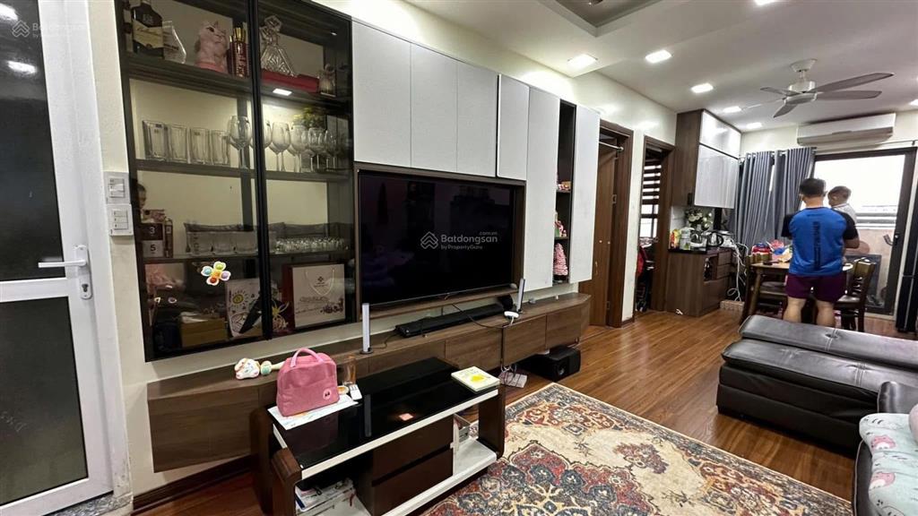 Hàng hiếm tại hồng hà tower, 3.99 tỷ, 57m2, q. hoàng mai, hn, 0398 628 ***