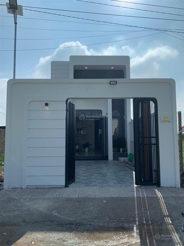 Bán nhà mỹ hạnh bắc ngay chợ đình, diện tích 130m2, giá 1 tỷ 650 triệu. 0918 551 ***
