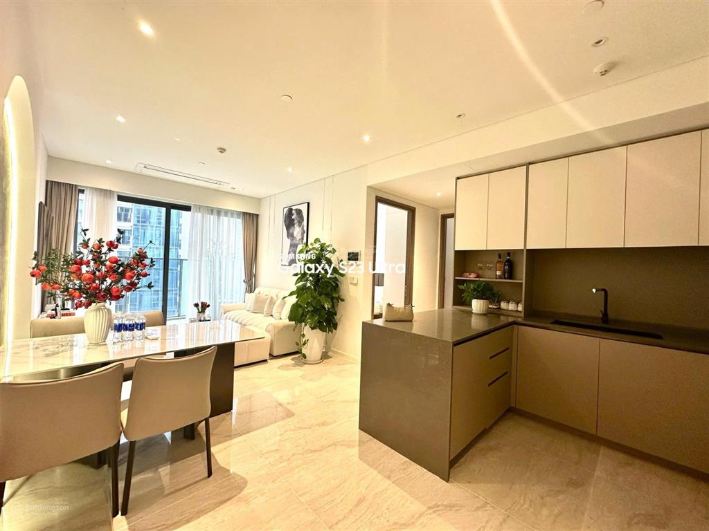 Bán căn góc 2pn, giá hời khối tháp, giá chỉ 29 tỷ.