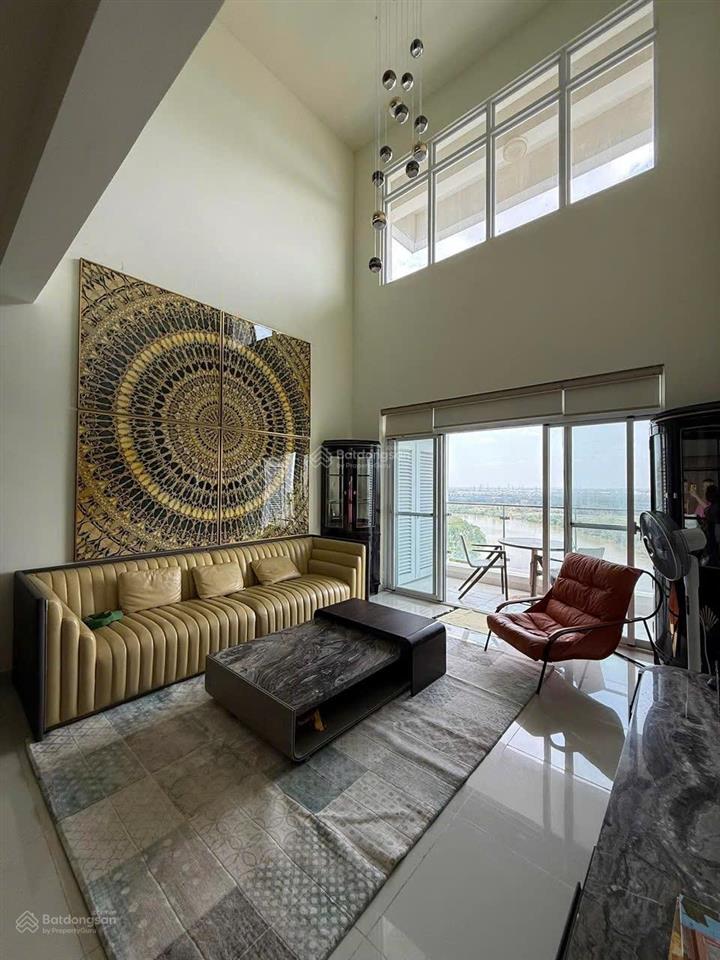 Cần bán penthouse phú mỹ hưng giá tham khảo tốt trong khu vực. 0919 331 ***