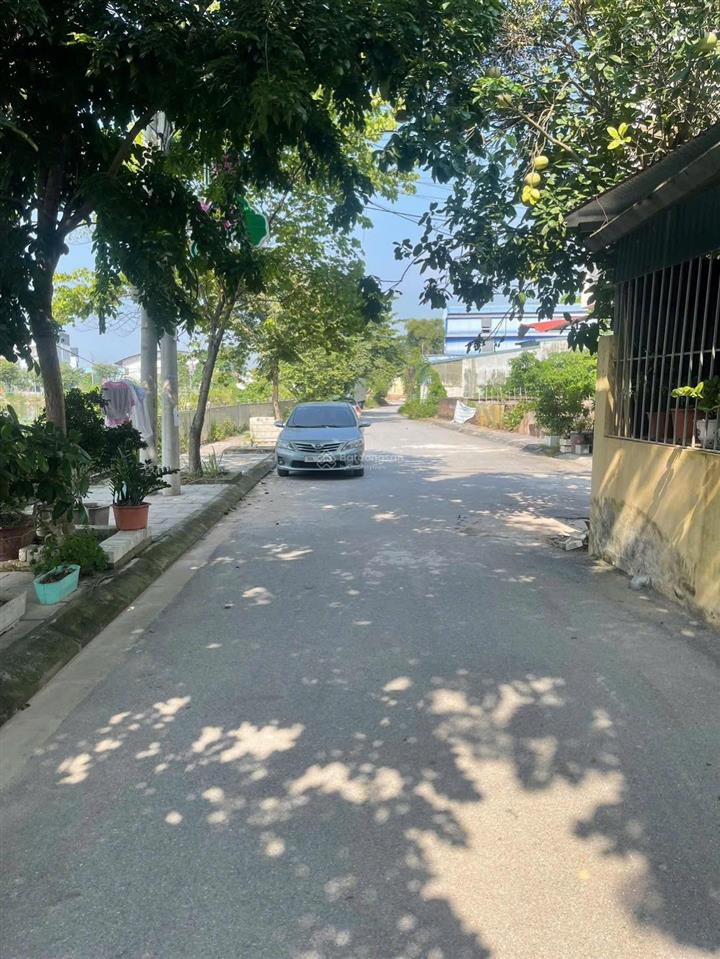 Chuyển nhượng 65,5m2 mt 3,75m view hồ tại mai lâm, đông anh. e doanh 0973 516 ***