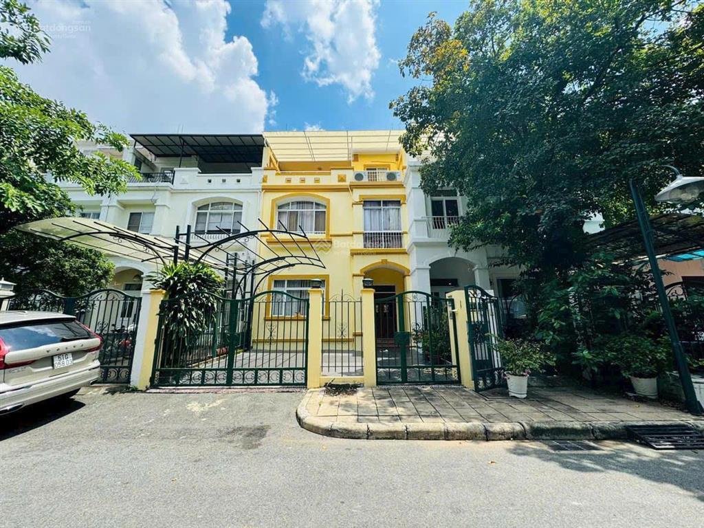 Bán nhanh villa hưng thái, 7x18m, giá tốt 31 tỷ 093862838 nhân