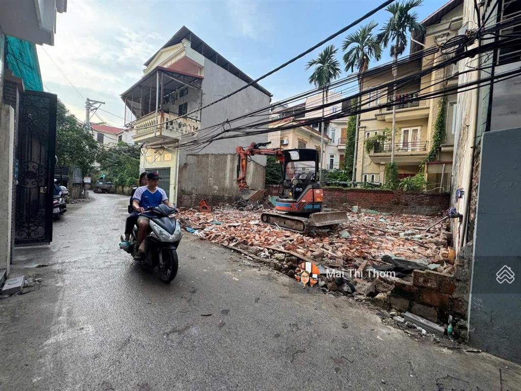 Bán đất quang tiến, đại mỗ 88m2 ô tô vào nhà ngõ thông mặt ngõ mặt tiền 9.2m 1x tỷ