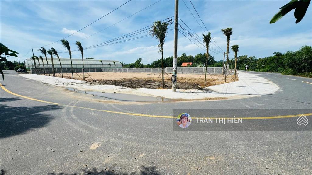 Lô góc 2 mặt tiền ngay tỉnh lộ 44b thị trấn phước hải brvt 220m² sẵn 80m² thổ cư 10x22m