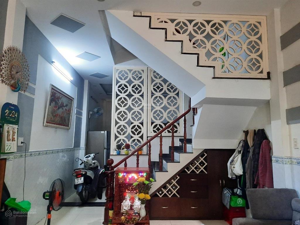 Bán nhà sát mt trương đình hội q8 4 tầng đẹp 4pn 3wc vuông vức ko lg qh chỉ 5,2 tỷ xem ngay