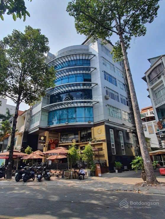 Dt 10 x 19m hđt 250tr/th bán gấp tòa nhà mt lê quang định kc hầm 6 tầng giá 62 tỷ
