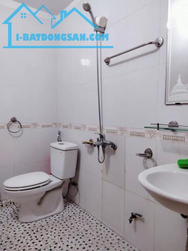 Bán nhà mặt ngõ phố Vũ Thạnh, 44m2 x4 tầng, mặt tiền 4m, giá 4,1 tỷ Lh 0911551516