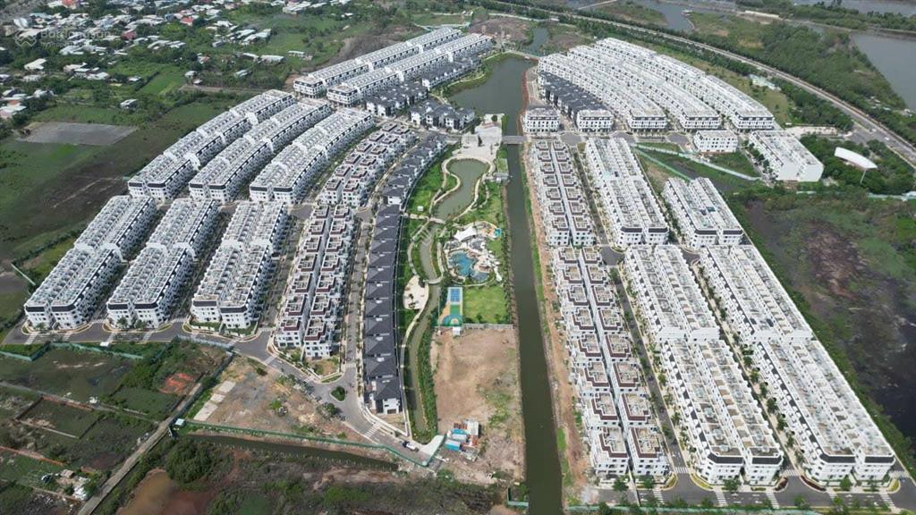 Bán nhà phố ngang 6m khu la vida vũng tàu, đông nam diện tích 103m² giá 8,8 tỷ. sẵn sổ hồng