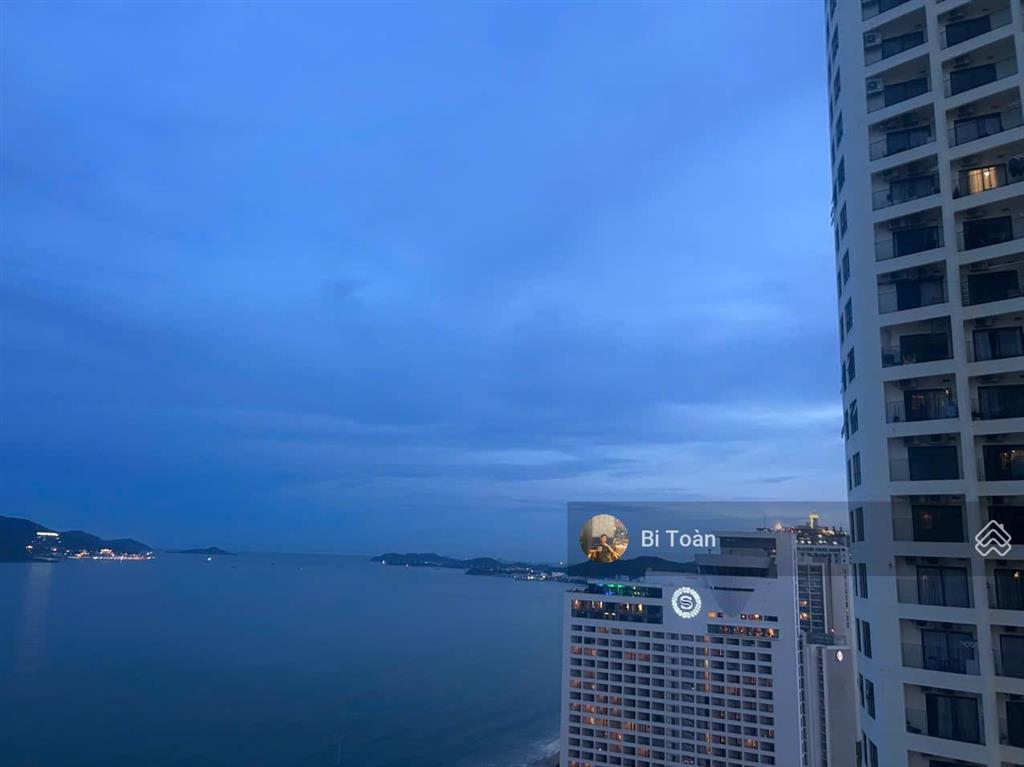 Bán căn hoa hậu 3 pn có sổ đỏ tất cả các phòng đều có view đẹp