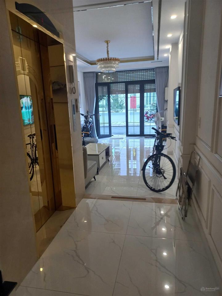 Bán nhà mt hoa sữa phú nhuận 5x15m, trệt 3 lầu vị trí đẹp trong cung đường