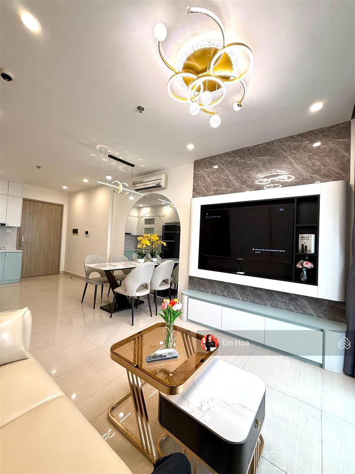 Bán gấp căn hộ 2pn tại vinhomes ocean park 1, full đồ đẹp như mơ, view sông san hô giá siêu tốt