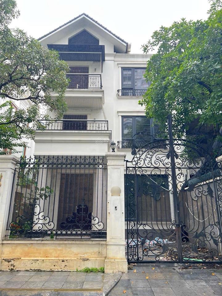 Bán biệt thự kdt mỹ đình ii đường rộng, thông thoáng 200m2 đường thông, thang máy giá 61 tỷ