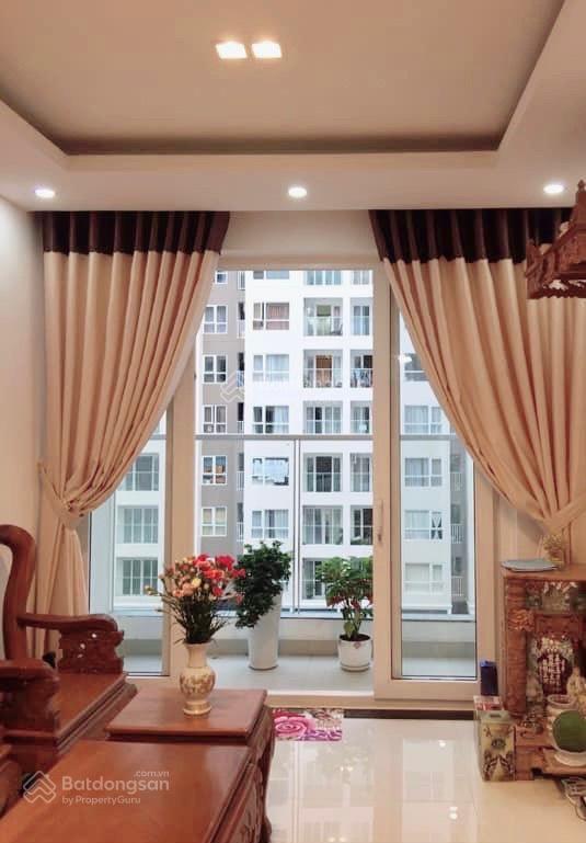 Cần bán căn hộ sky center, tân bình, 74m2, 2 phòng ngủ, 2wc, lầu cao, giá 5 tỷ 900tr. 0976 028 ***