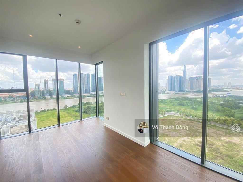 Bán căn 3 phòng ngủ the crest 129m2 view trực diện sông vĩnh viễn và landmark 81, nội thất đẹp