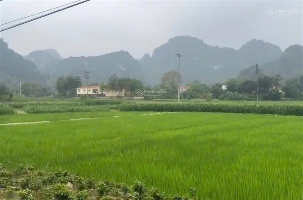 Bán lô đất 890m2 gần ql21a tại lương sơn, đường to 2 xe tránh