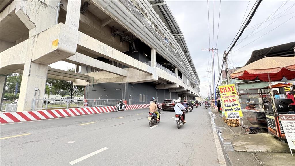Chỉ 60tr/m2 lô đất góc 2mt sát đường 17 232m2 ngang 15m ngay ga metro hẻm xe hơi hệ số xd cao