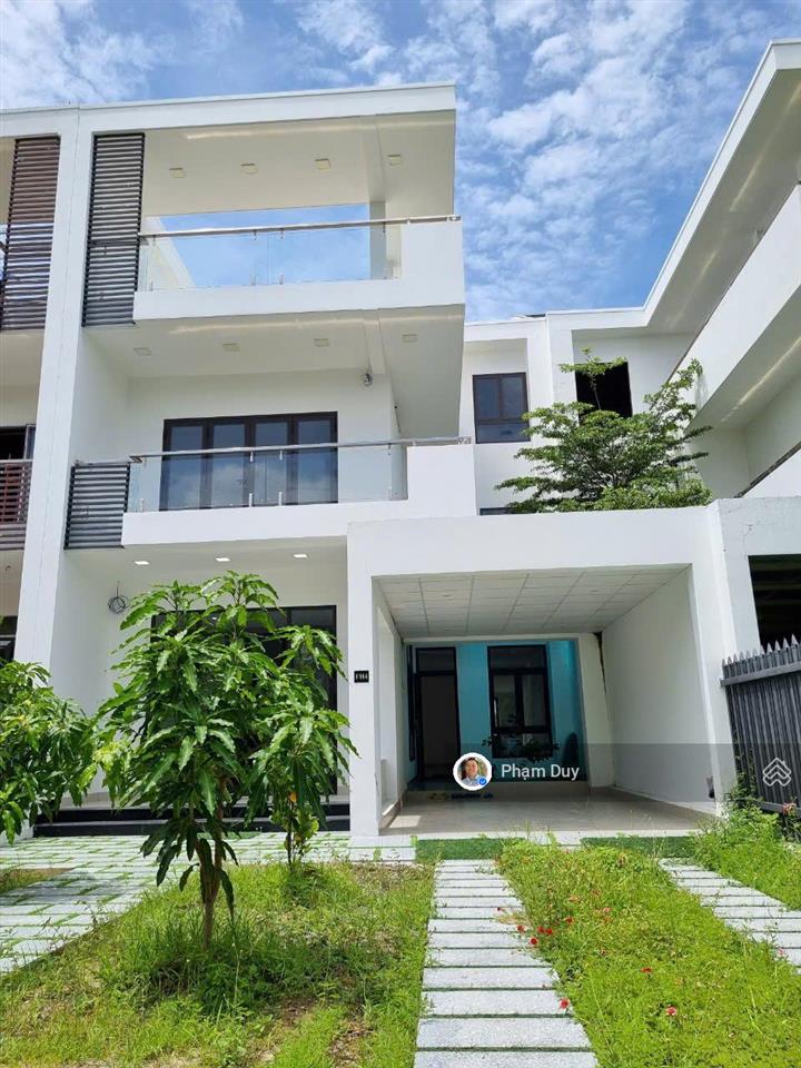 Bán gấp nhà thô 8x32m 260m2 khu nhà vườn phước lộc giá chỉ 12 tỷ