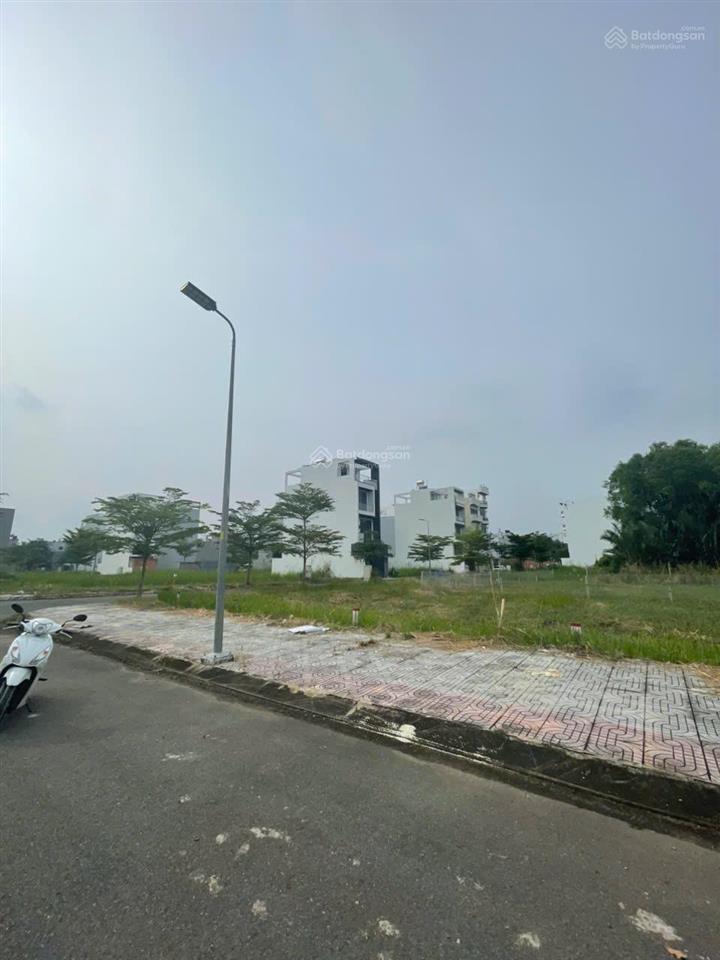 Đất phước kiển ngay kdc sài gòn south, đường 16m. giá chỉ 36tr/m2