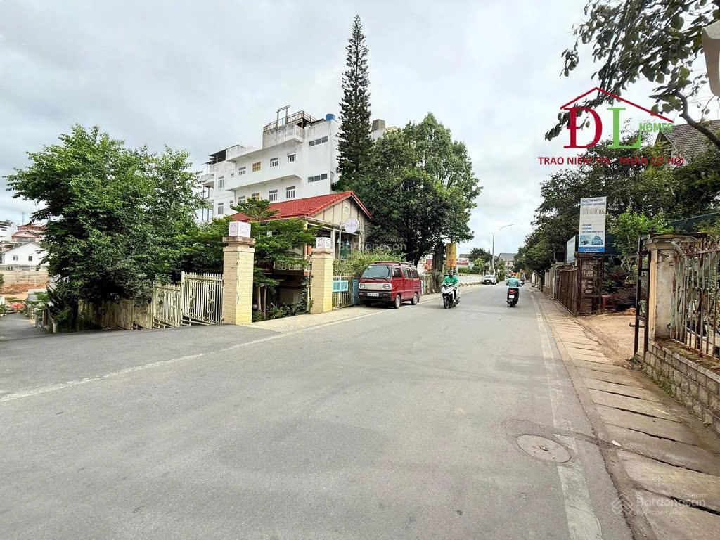 421m2 đất bằng phẳng gần hồ xuân hương. chỉ khoảng 42tr/m2