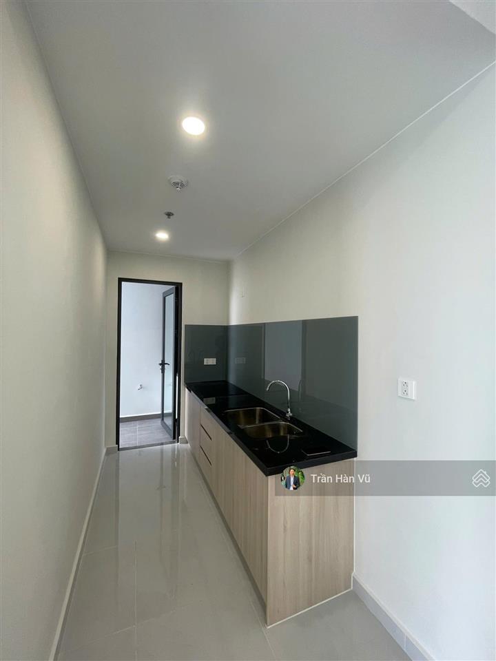 Giá tốt bán nhanh căn hộ 2 phòng ngủ đẹp vào ở hoặc khai thác dòng tiền ngay cc lê phong