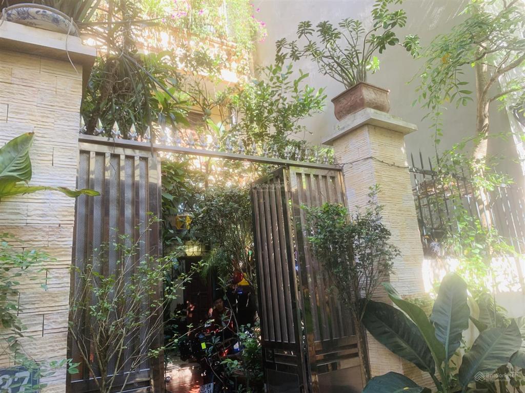 Giá tốt tây hồ 110m2, chủ cần bán gấp nhà ô tô tránh cách 20m, ngõ 3 gác, thoáng trước sau, nở hậu