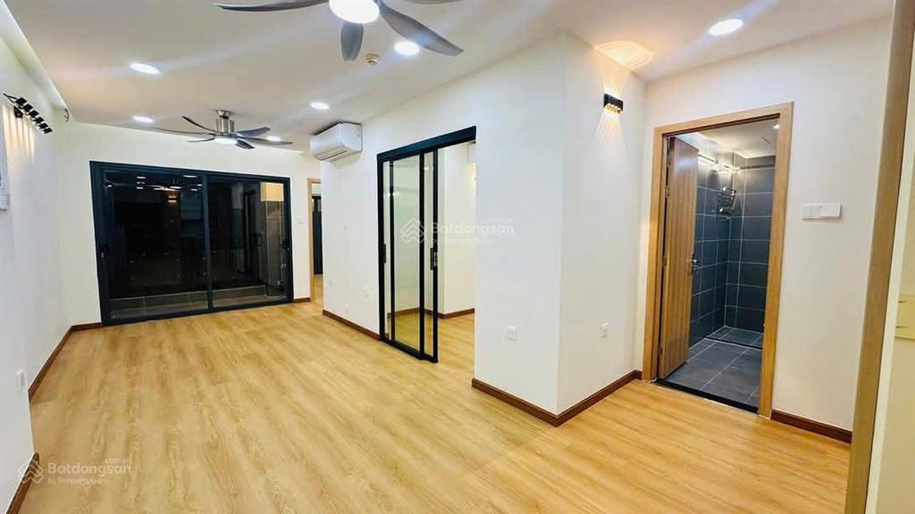 Chuyển công tác cần bán nhanh căn hộ phúc yên 1, tân bình, 104m2 3pn 2wc căn góc nhà mới, có sổ