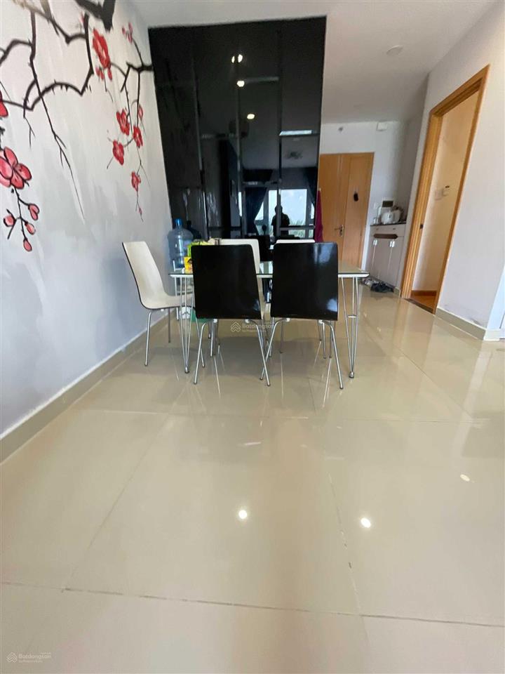 Cần bán gấp căn hộ saigonres vincom plaza đường nguyễn xí, quận bình thạnh. dt 71,16m2, 2pn