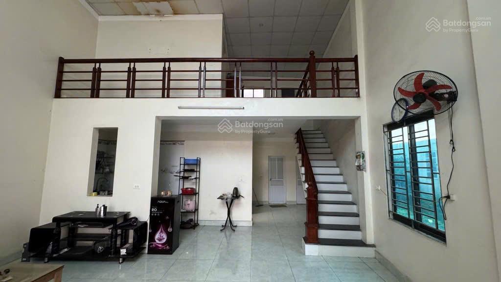 Bán 80m2 nhà 1,5 tầng nhà dân xây thường lệ, đại thịnh ô tô đỗ cửa