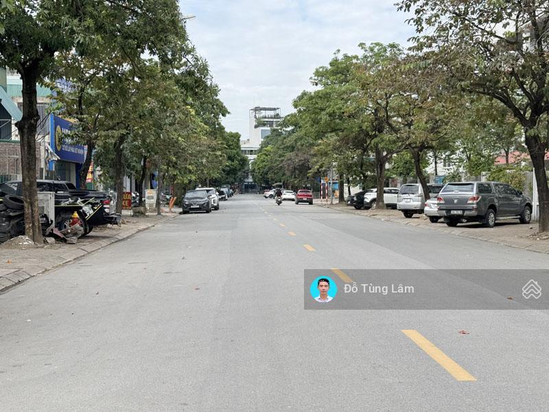 Bán đất mặt phố nguyễn khiêm ích, trâu quỳ 140m2 mt 7m, kinh doanh đỉnh, sổ đỏ cc