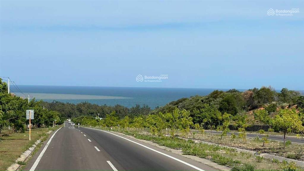 2000m2 đất phan rí thành cách biển chỉ 2km, ngay hồ nước rạng đông sổ riêng, sang tên ngay