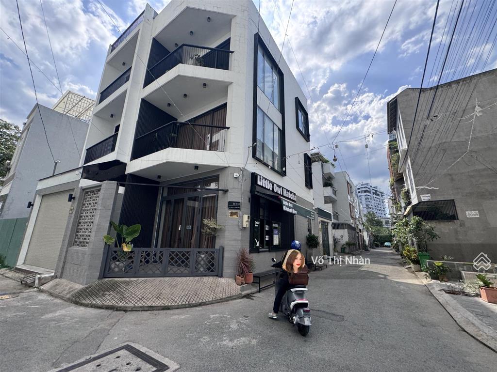 Lô đất đẹp cây keo giá 5.3 tỷ đường xe hơi 6m khu dân trí dt 4*16.7m